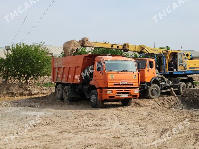 Kamaz 6520 2011 - 300 000 TMT - Керки - img 5