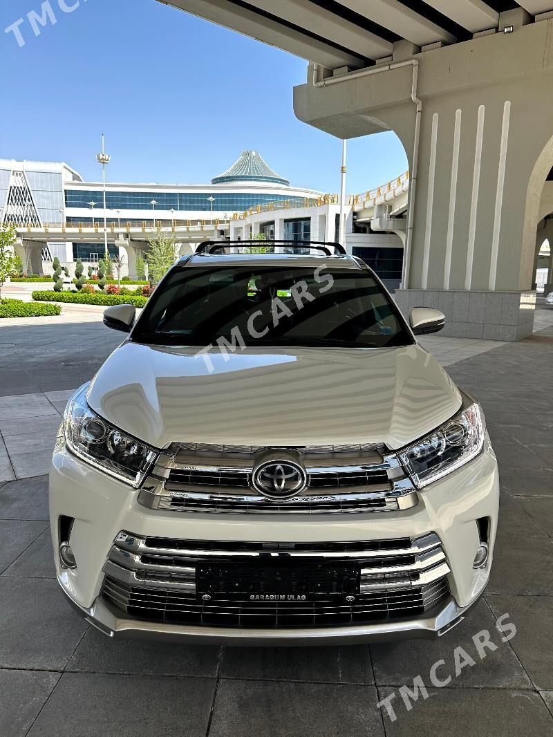 Toyota Highlander 2018 - 460 000 TMT - Aşgabat - img 1