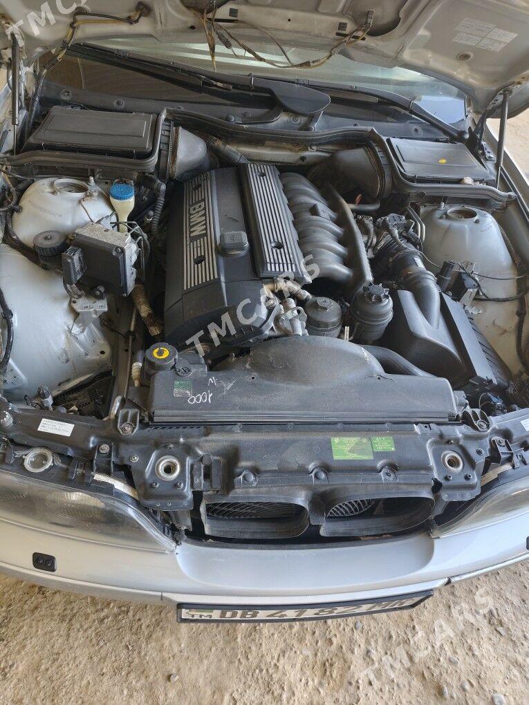 BMW 525 2000 - 115 000 TMT - Baýramaly - img 5