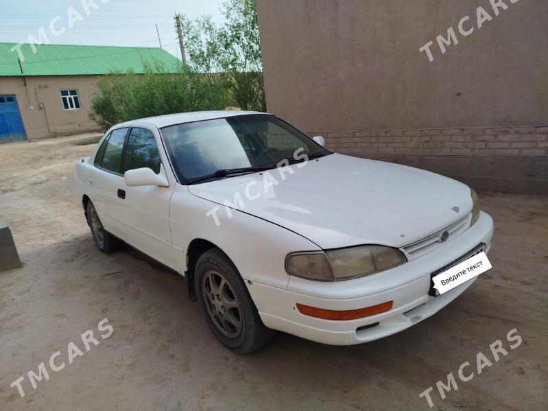 Toyota Camry 1995 - 90 000 TMT - етр. Туркменбаши - img 2