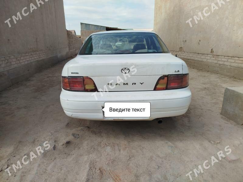 Toyota Camry 1995 - 90 000 TMT - етр. Туркменбаши - img 3
