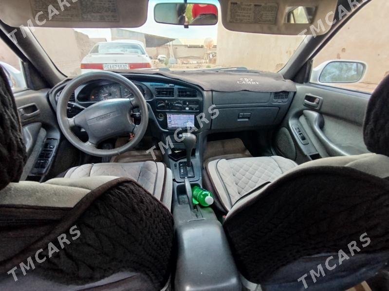 Toyota Camry 1995 - 90 000 TMT - етр. Туркменбаши - img 7