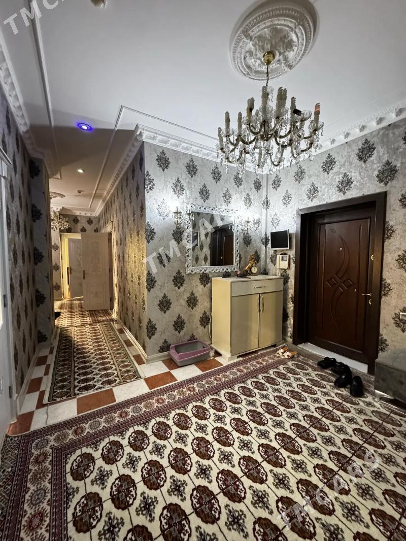 Sowetskiý 5etž 3kom 130m² - ул. Советская (Гарашсызлык шаёлы) - img 2