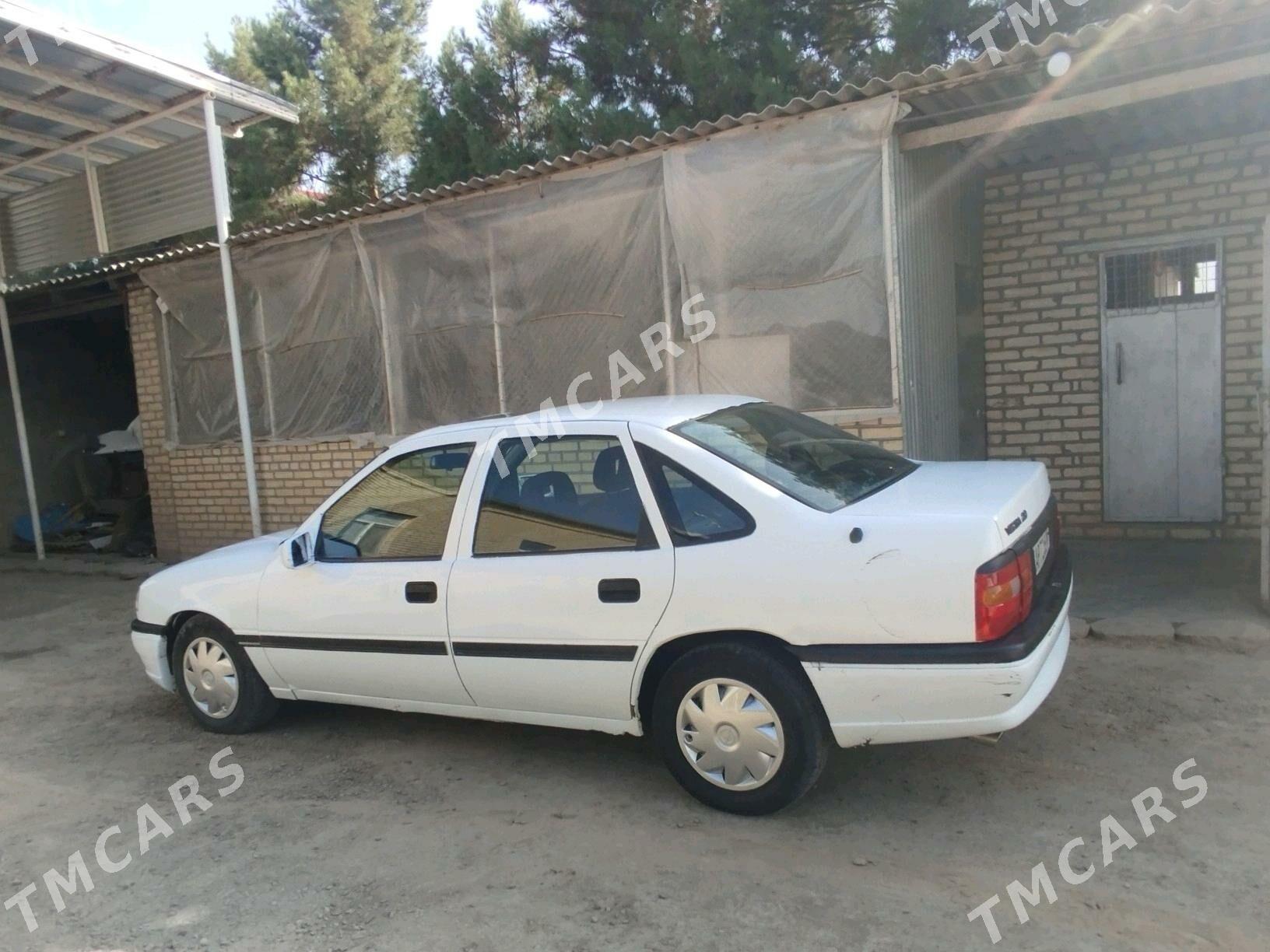 Opel Vectra 1993 - 17 000 TMT - Мары - img 5