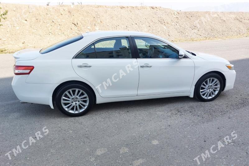 Toyota Camry 2010 - 190 000 TMT - Büzmeýin - img 3