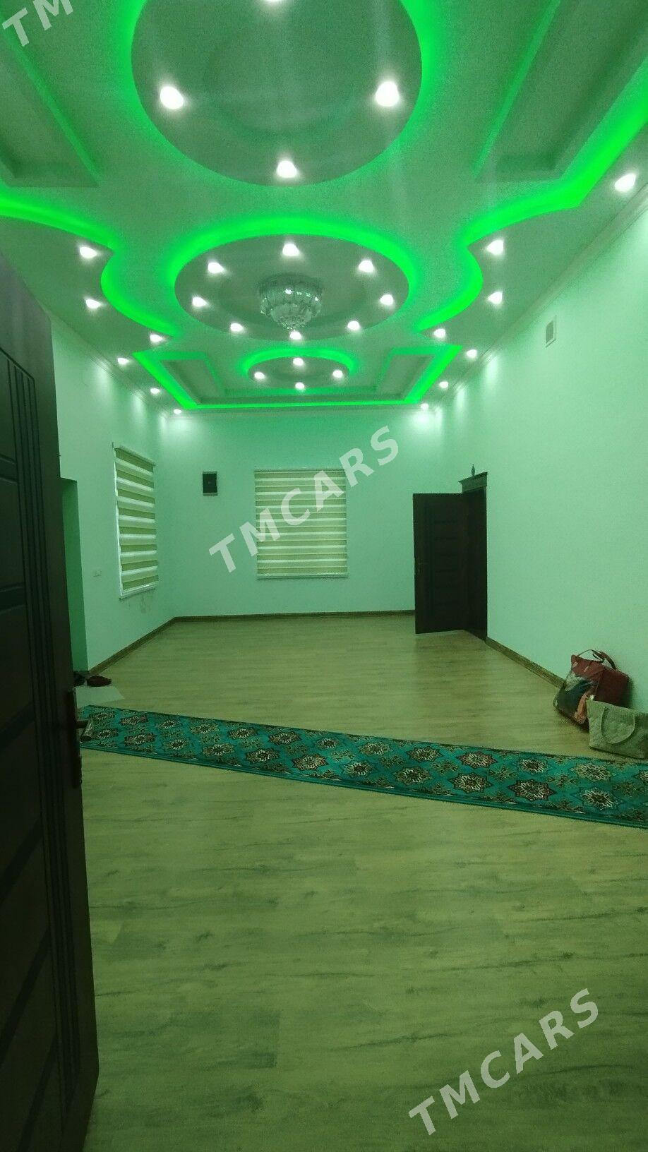 Taze bazaryñ satlyk howly jaý - Мары - img 2