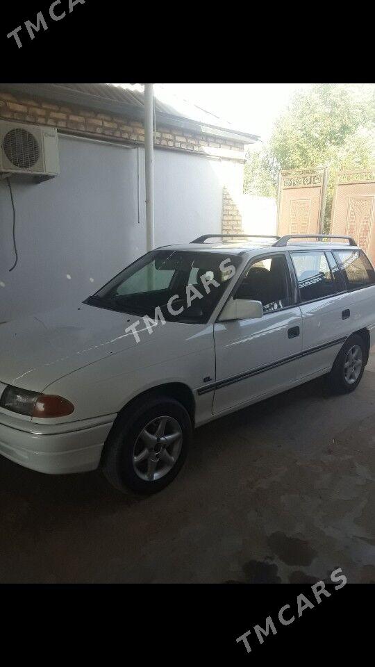 Opel Astra 1991 - 42 000 TMT - Мары - img 2