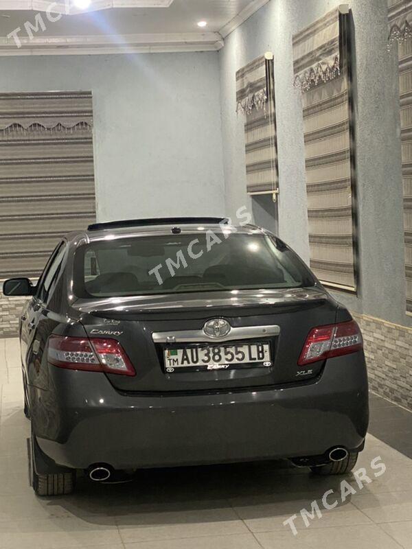 Toyota Camry 2011 - 230 000 TMT - Чарджоу - img 4