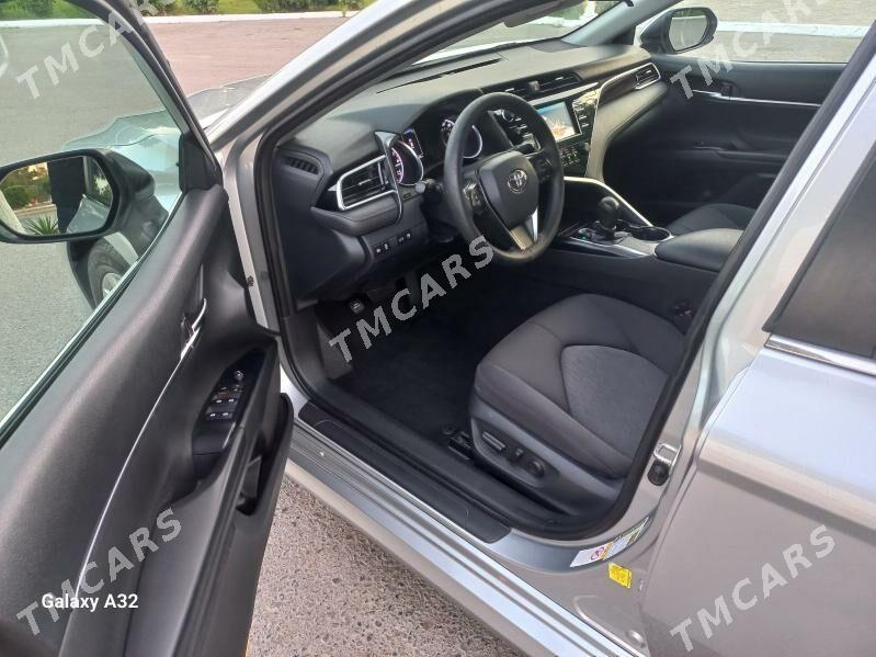 Toyota Camry 2018 - 280 000 TMT - Туркменабат - img 9