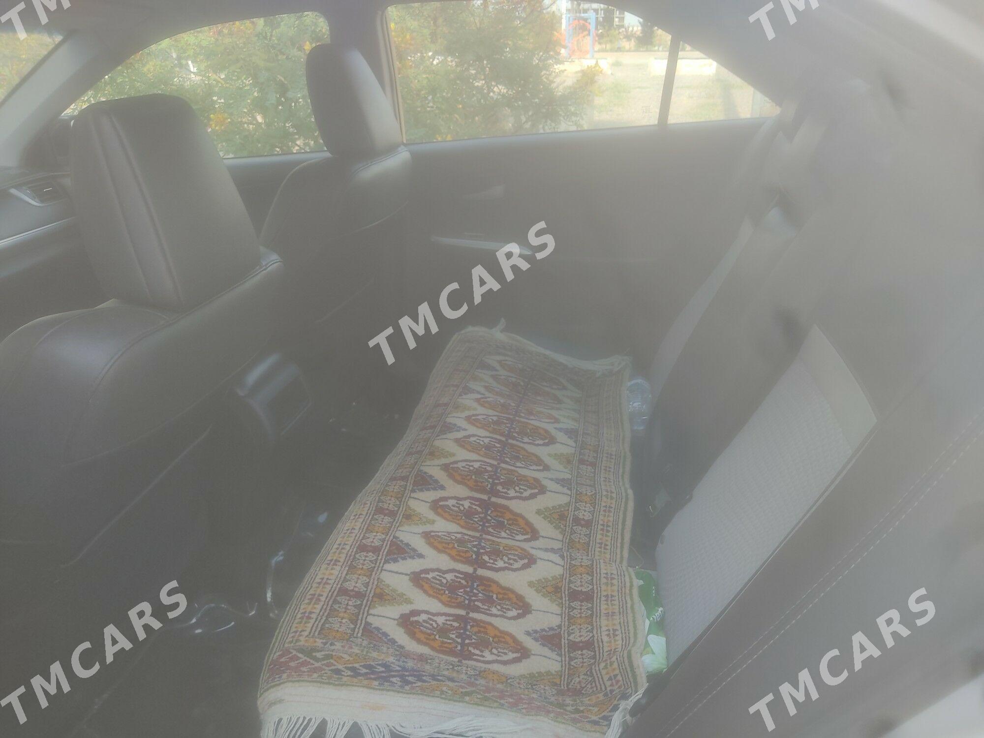 Toyota Camry 2013 - 225 000 TMT - Parahat 8 - img 8