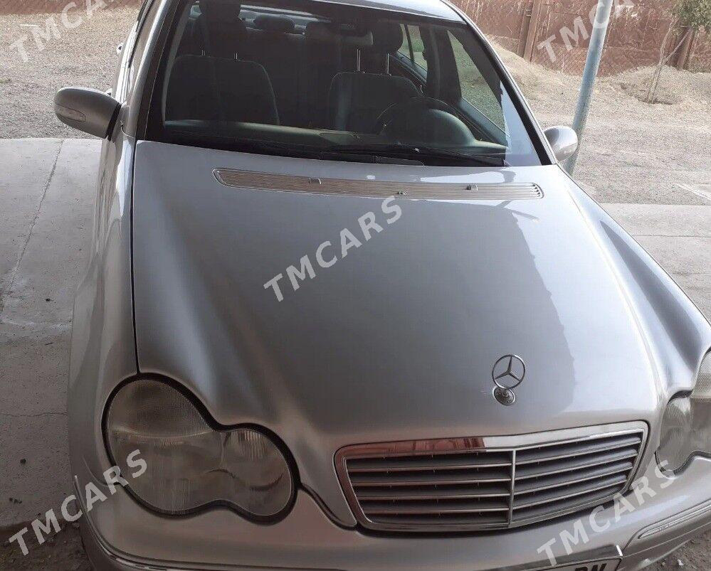 Mercedes-Benz C-Class 2001 - 75 000 TMT - Туркменбаши - img 7