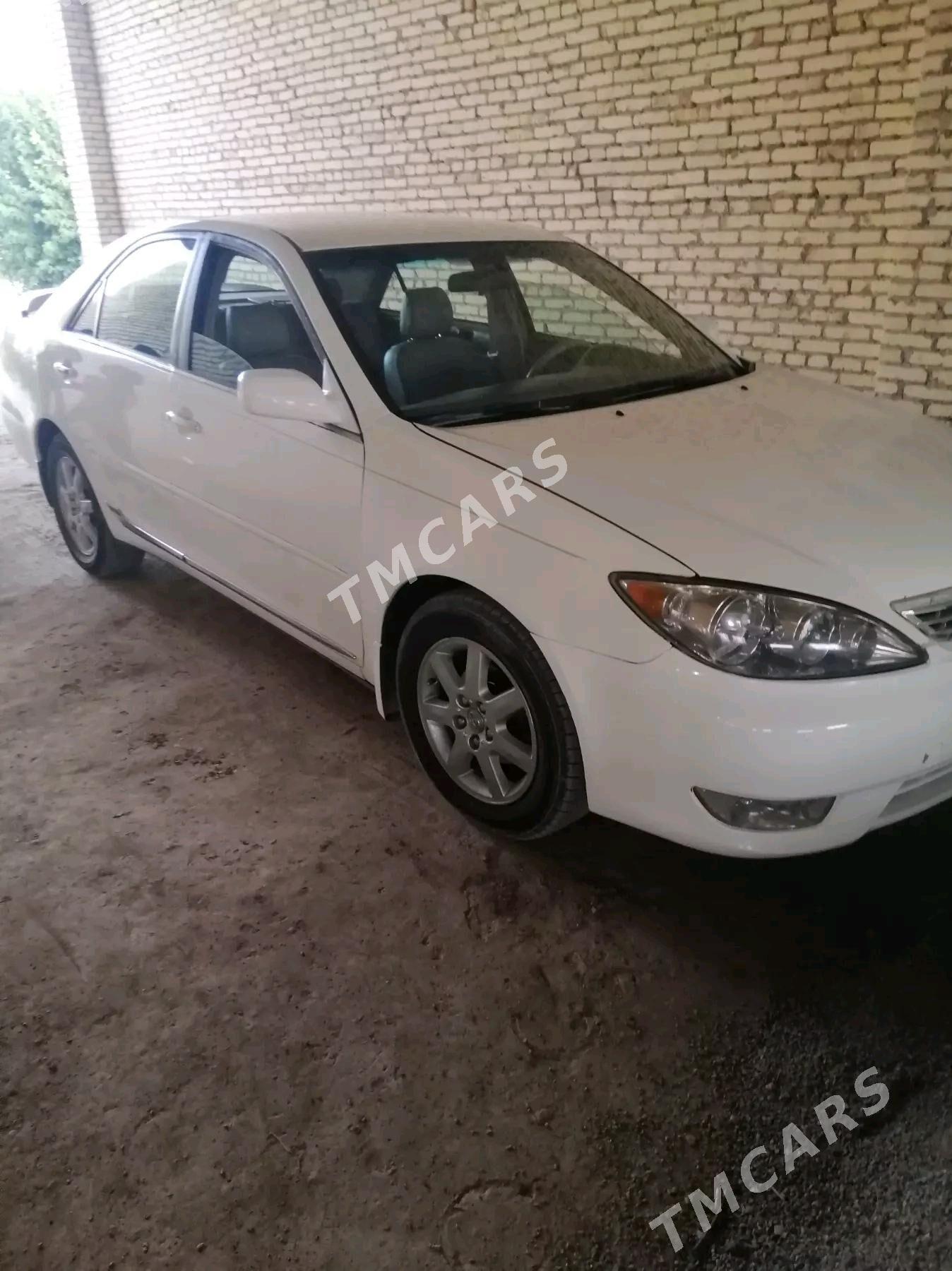 Toyota Camry 2003 - 170 000 TMT - Халач - img 3