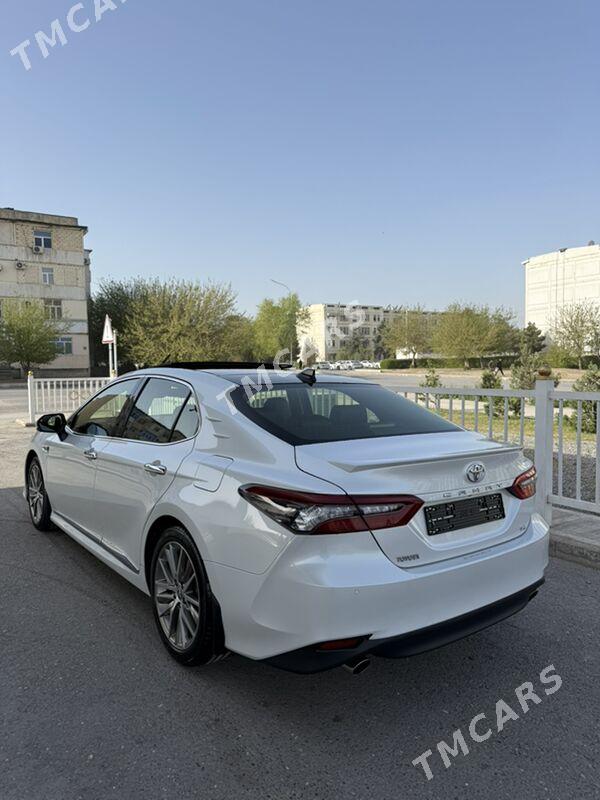 Toyota Camry 2022 - 650 000 TMT - Aşgabat - img 2