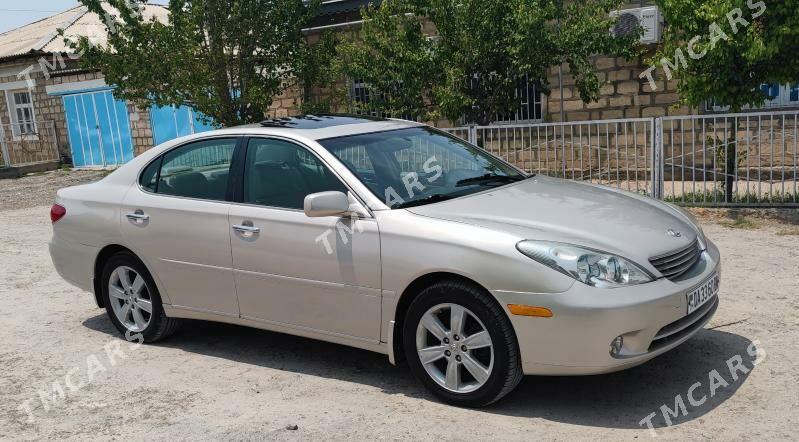 Lexus ES 300 2003 - 158 000 TMT - Gyzylarbat - img 4