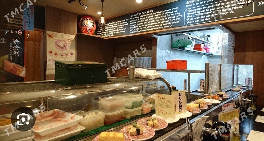 Arenda Kofiterya Kafe - Sowetskiý köç. (Garaşsyzlyk şaýoly) - img 1