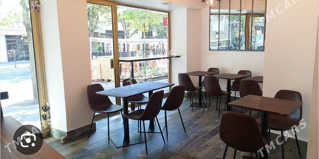Arenda Kofiterya Kafe - Sowetskiý köç. (Garaşsyzlyk şaýoly) - img 3