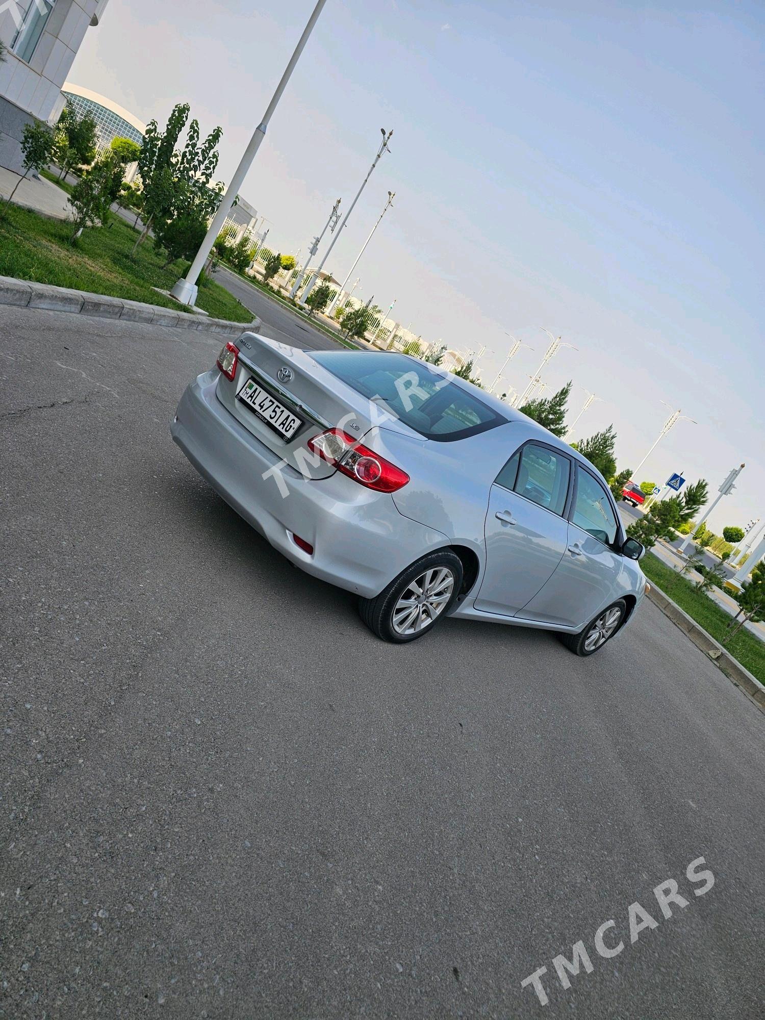 Toyota Corolla 2013 - 168 000 TMT - Ашхабад - img 4