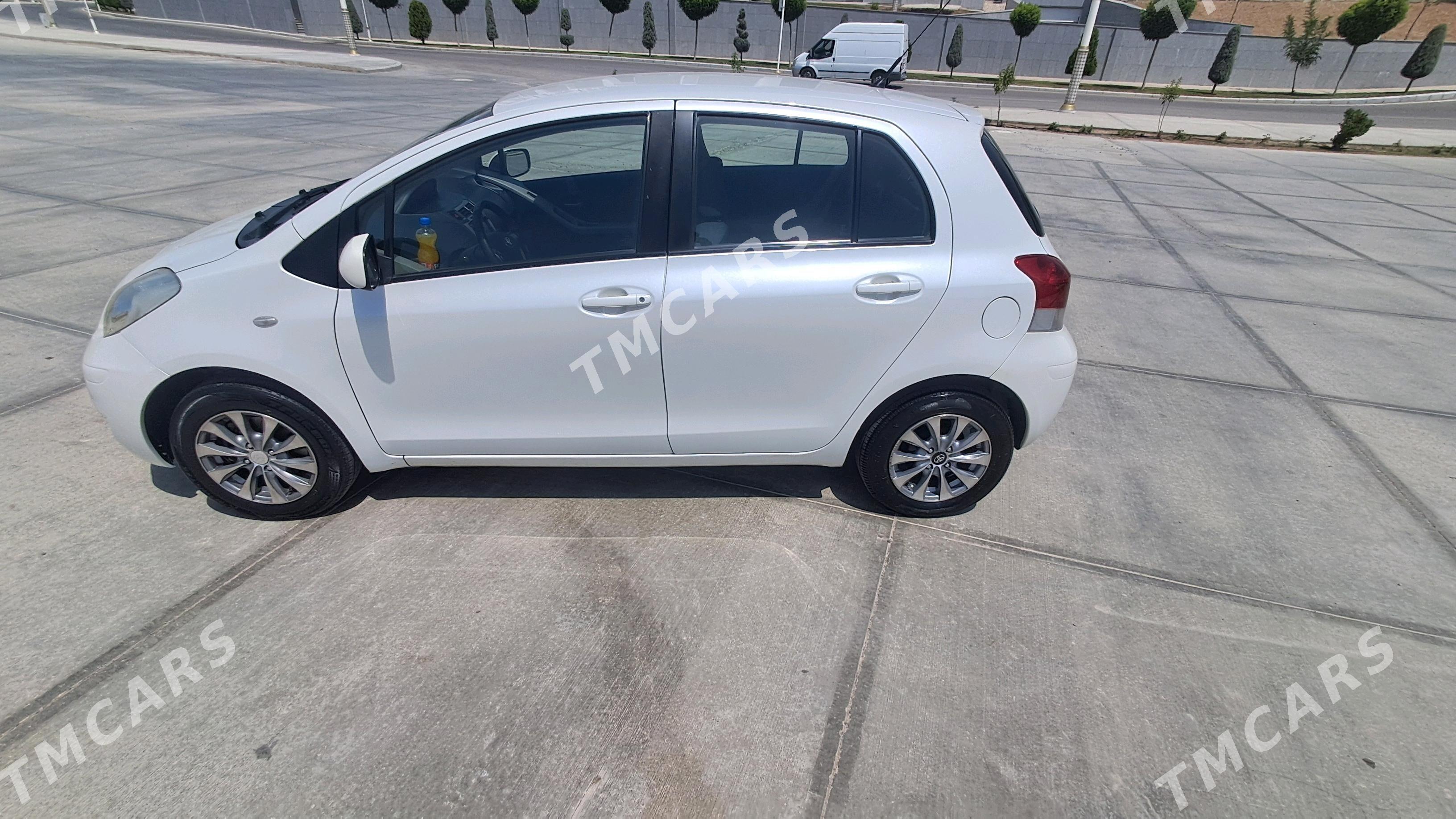 Toyota Yaris 2011 - 132 000 TMT - Parahat 7 - img 6