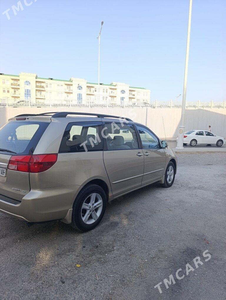 Toyota Sienna 2004 - 245 000 TMT - Aşgabat - img 4