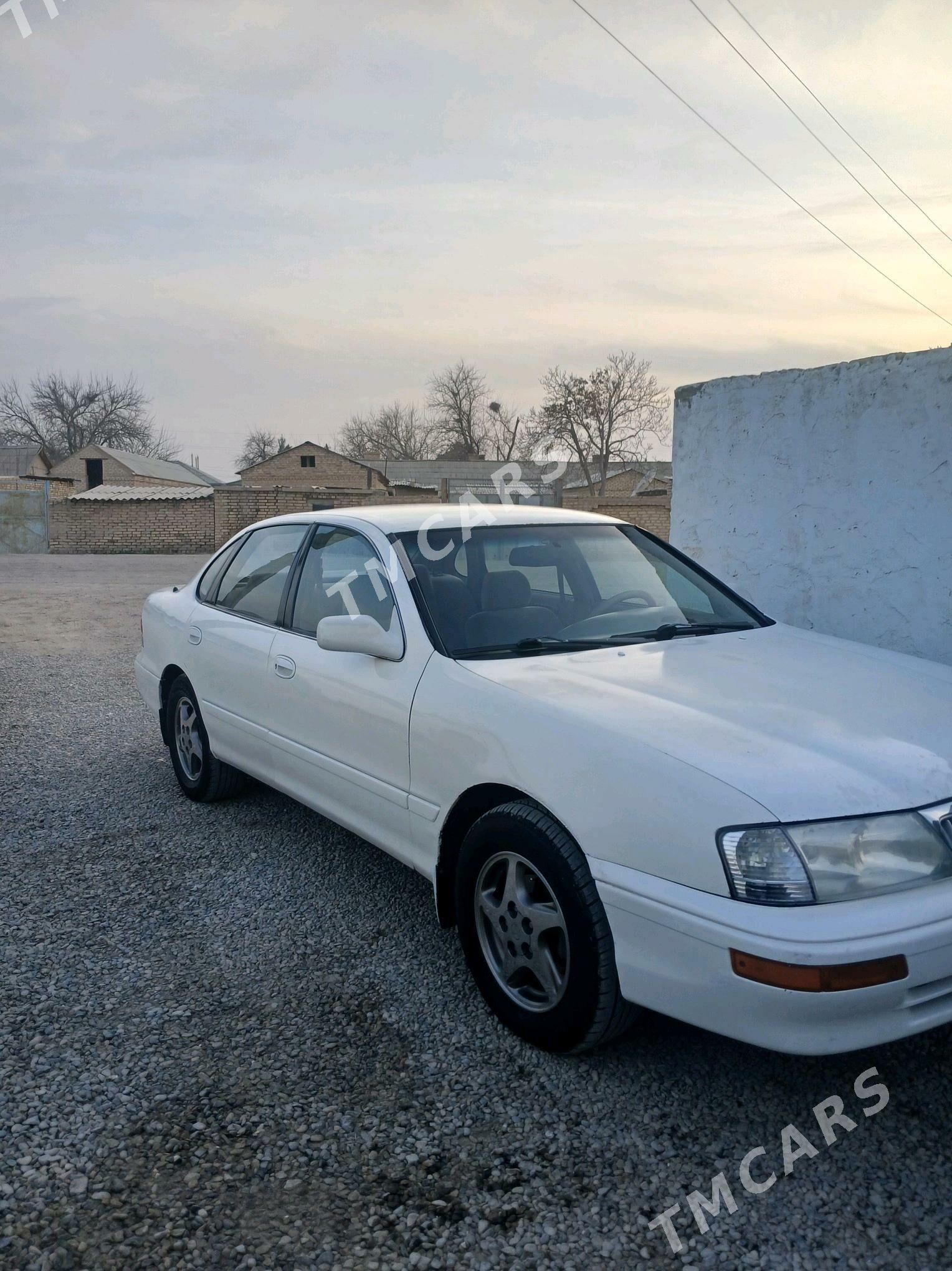 Toyota Avalon 1996 - 100 000 TMT - Мургап - img 4