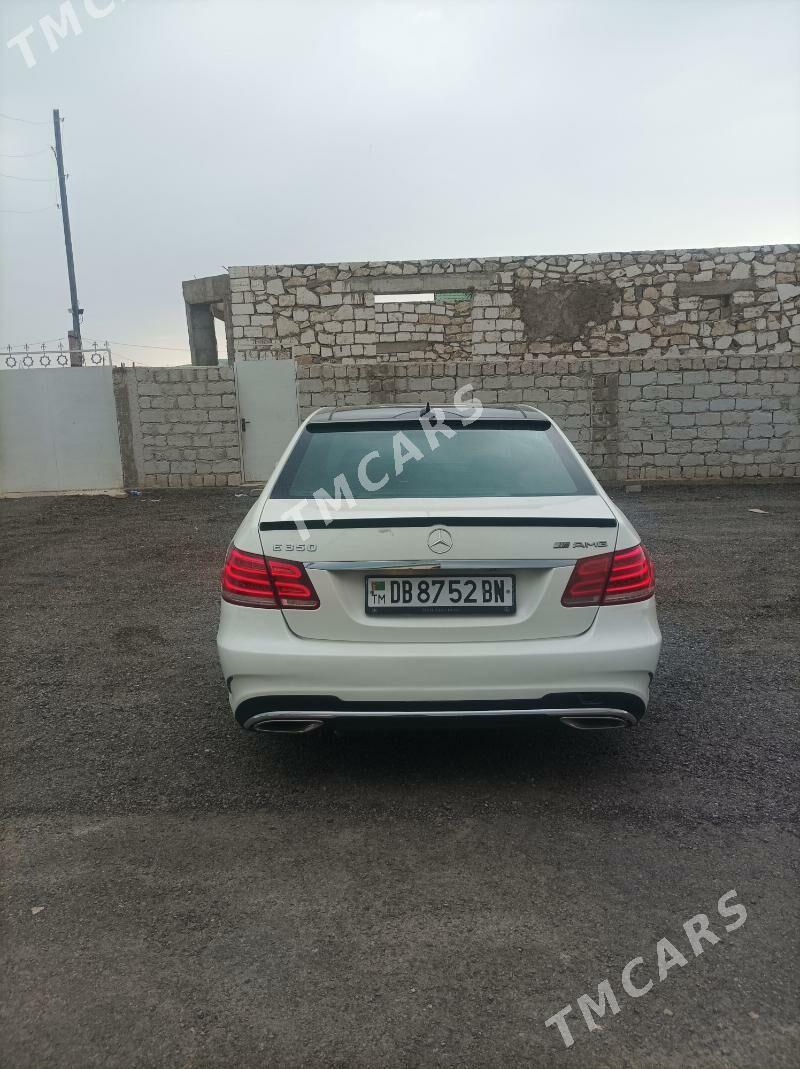 Mercedes-Benz E350 2010 - 320 000 TMT - Туркменбаши - img 1