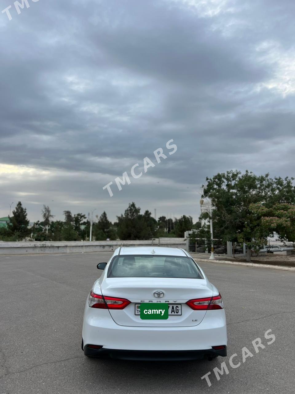 Toyota Camry 2019 - 320 000 TMT - Aşgabat - img 2
