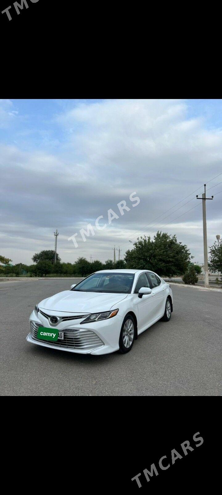 Toyota Camry 2019 - 320 000 TMT - Aşgabat - img 5