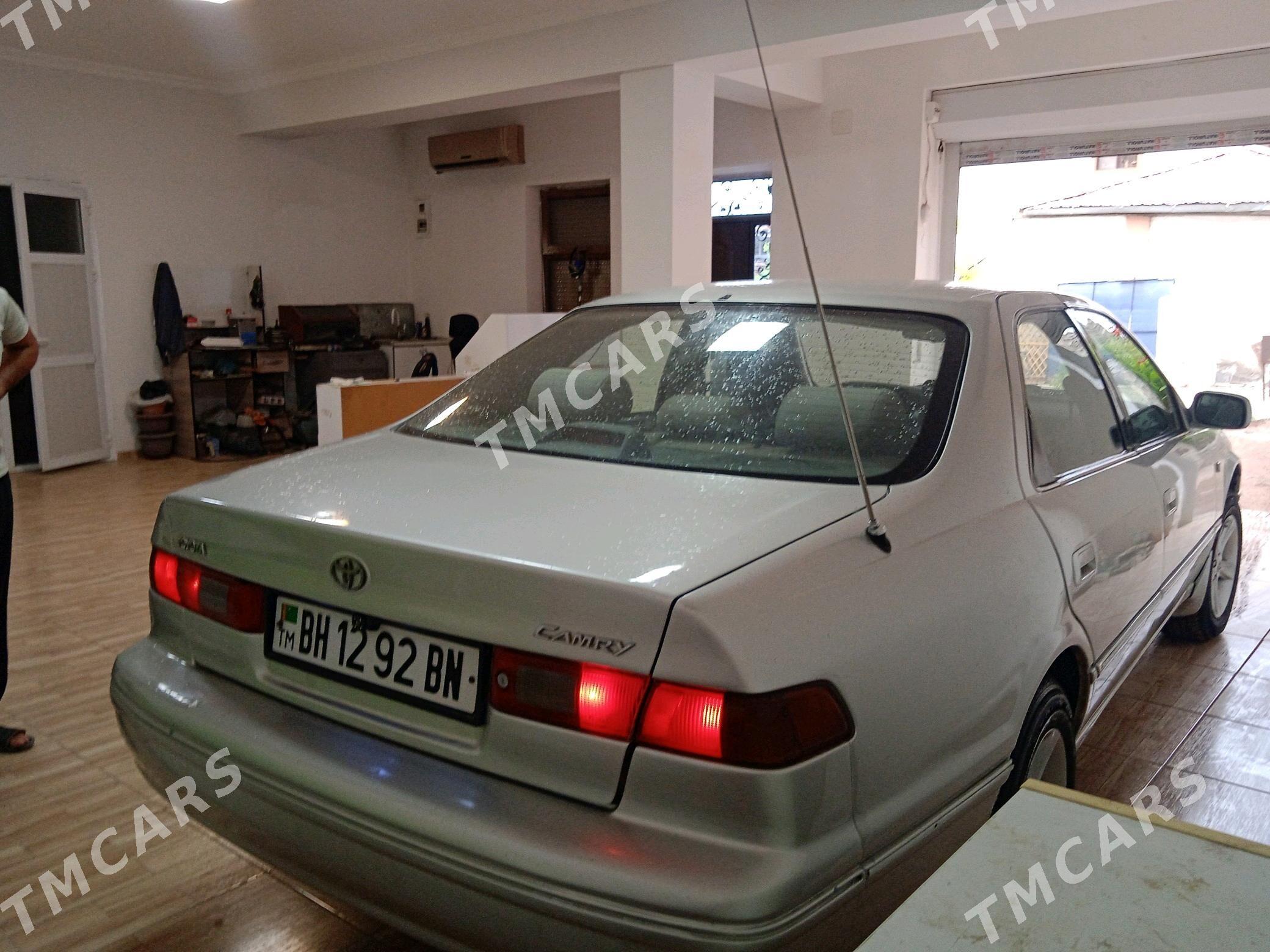 Toyota Camry 2000 - 125 000 TMT - Туркменбаши - img 6
