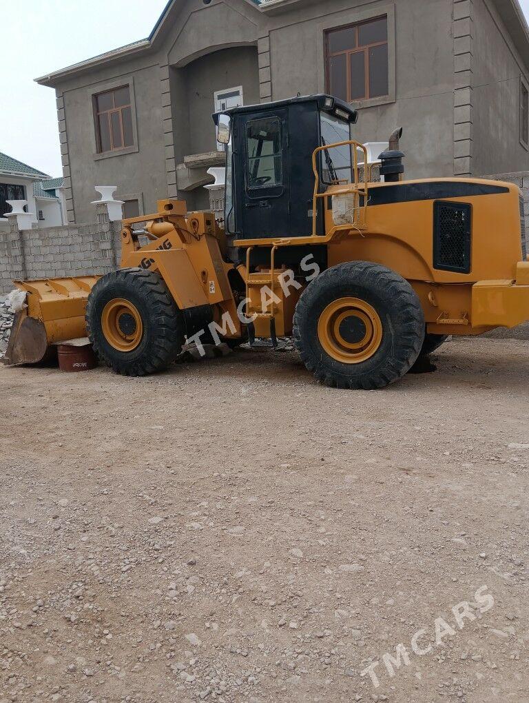 Lugong ZL30G 2011 - 4 400 000 TMT - Balkanabat - img 1