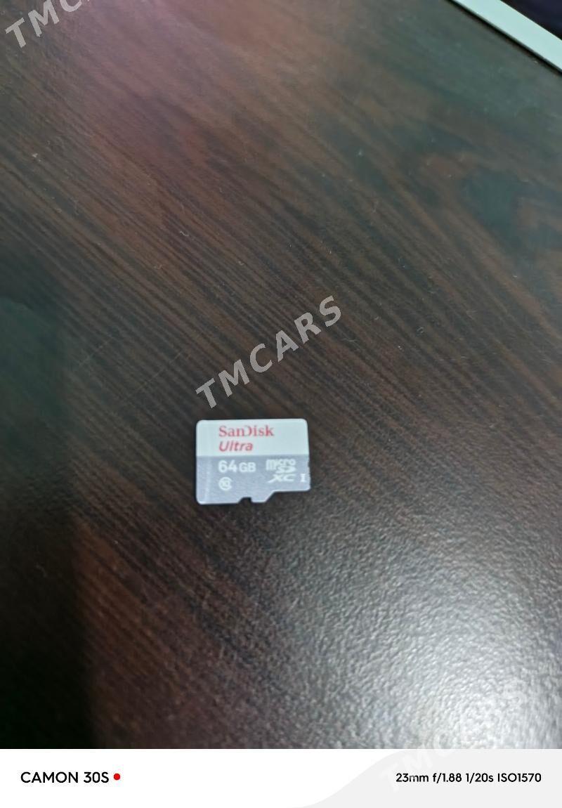 Çip 64 Gb - Балканабат - img 1