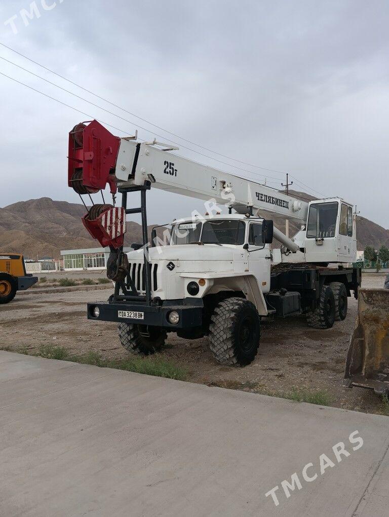 Ural 5557 2005 - 4 600 000 TMT - Балканабат - img 1