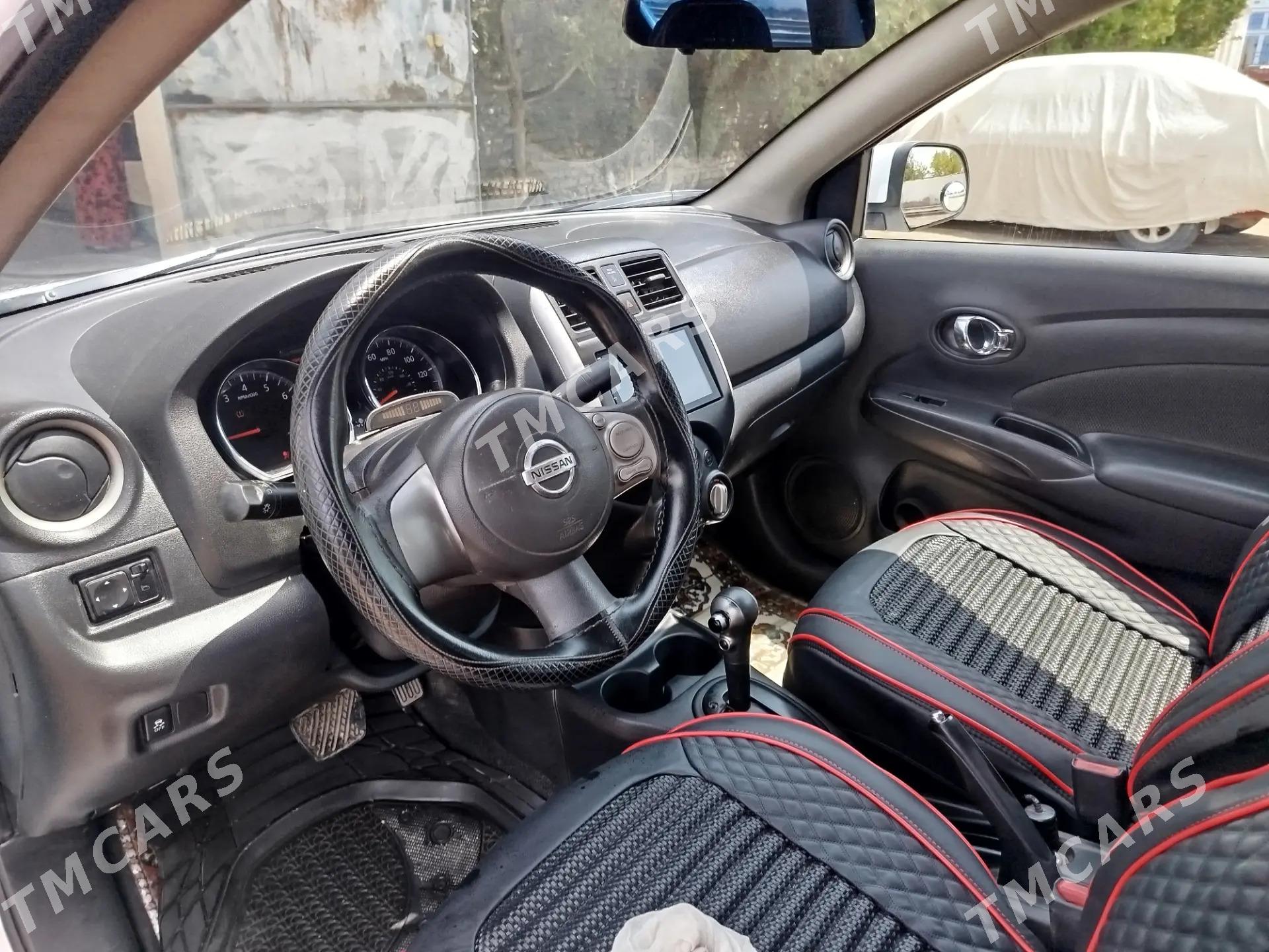 Nissan Versa 2013 - 105 000 TMT - Дашогуз - img 7