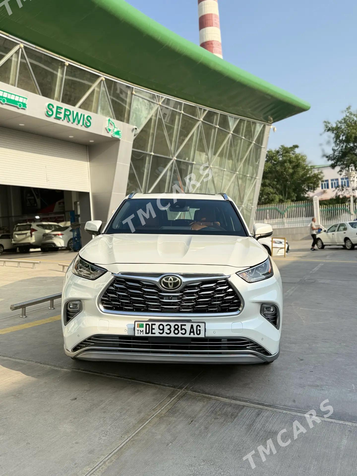 Toyota Highlander 2022 - 686 000 TMT - Ашхабад - img 8