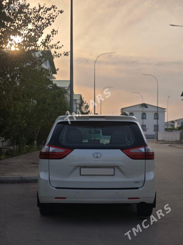 Toyota Sienna 2016 - 438 000 TMT - Aşgabat - img 5