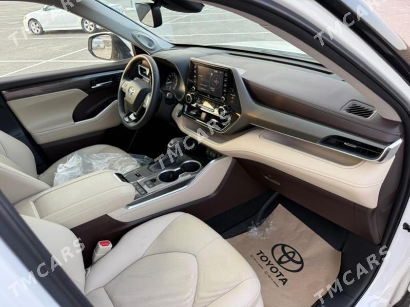 Toyota Highlander 2021 - 651 000 TMT - Aşgabat - img 8