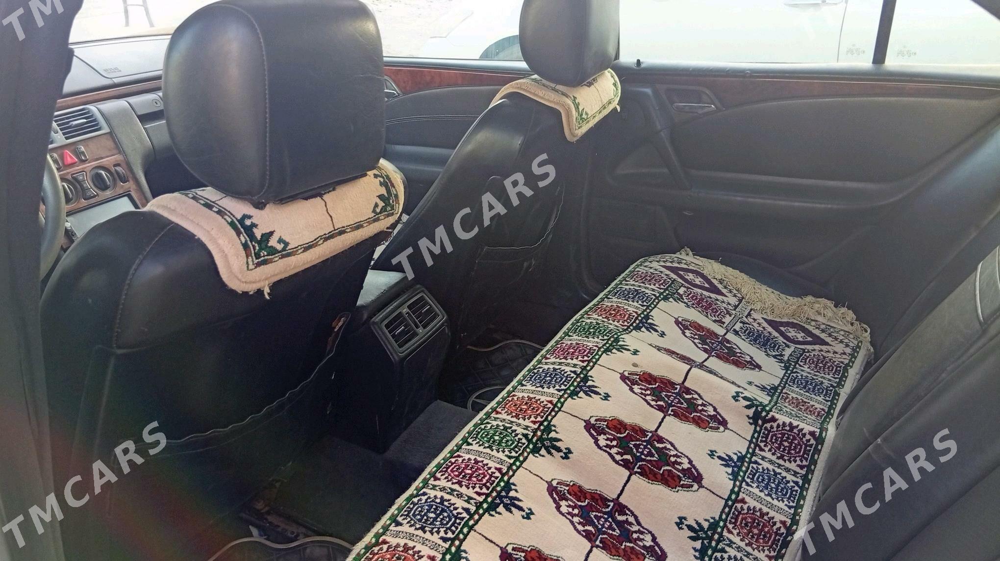 Mercedes-Benz E320 1999 - 70 000 TMT - Tagtabazar - img 2