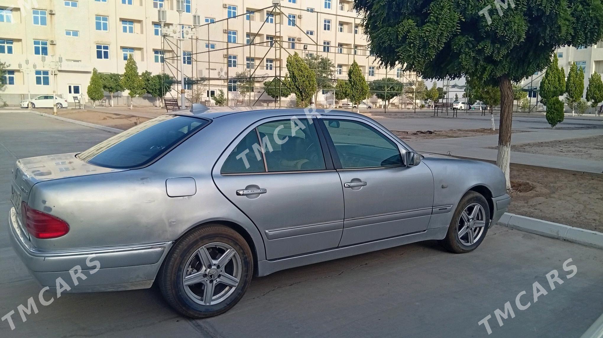 Mercedes-Benz E320 1999 - 70 000 TMT - Tagtabazar - img 6
