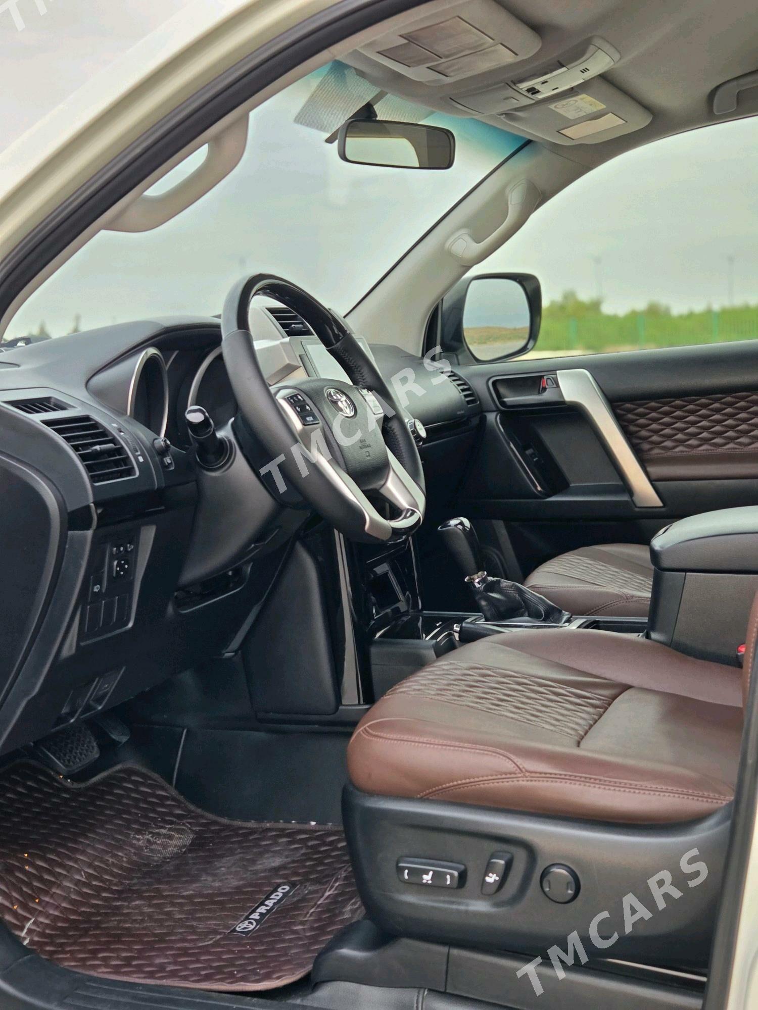 Toyota Land Cruiser Prado 2014 - 585 000 TMT - Ашхабад - img 4