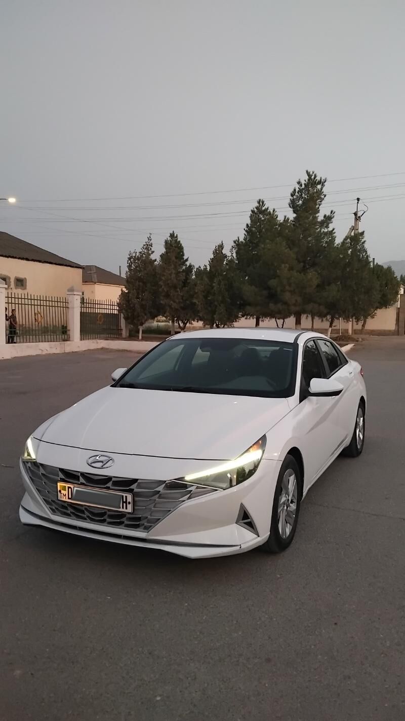 Hyundai Elantra 2021 - 245 000 TMT - Гёкдепе - img 1
