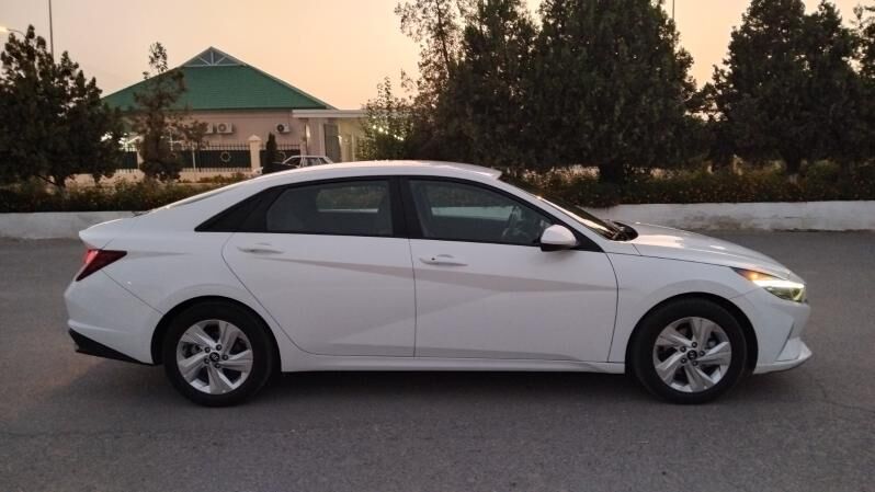 Hyundai Elantra 2021 - 245 000 TMT - Гёкдепе - img 8