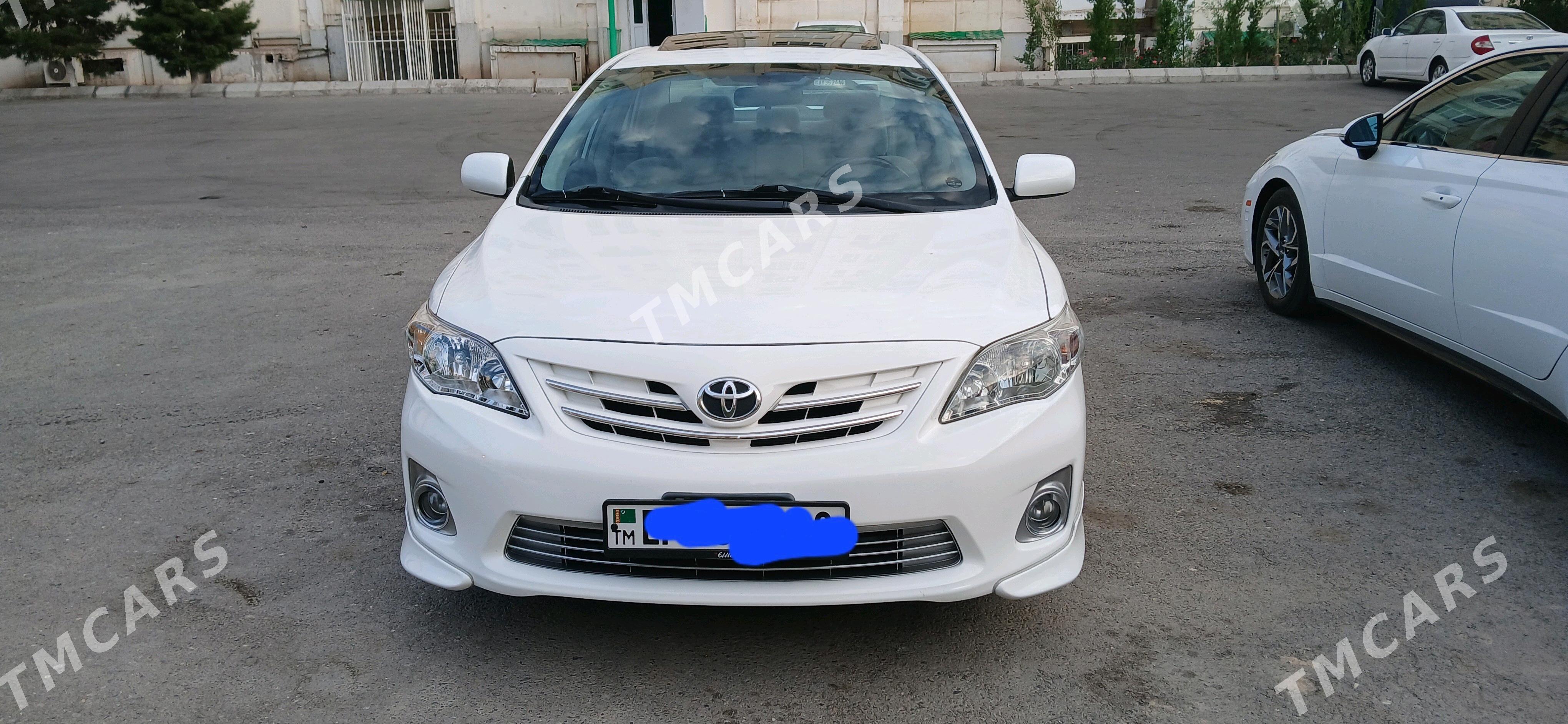 Toyota Corolla 2013 - 175 000 TMT - Ашхабад - img 4