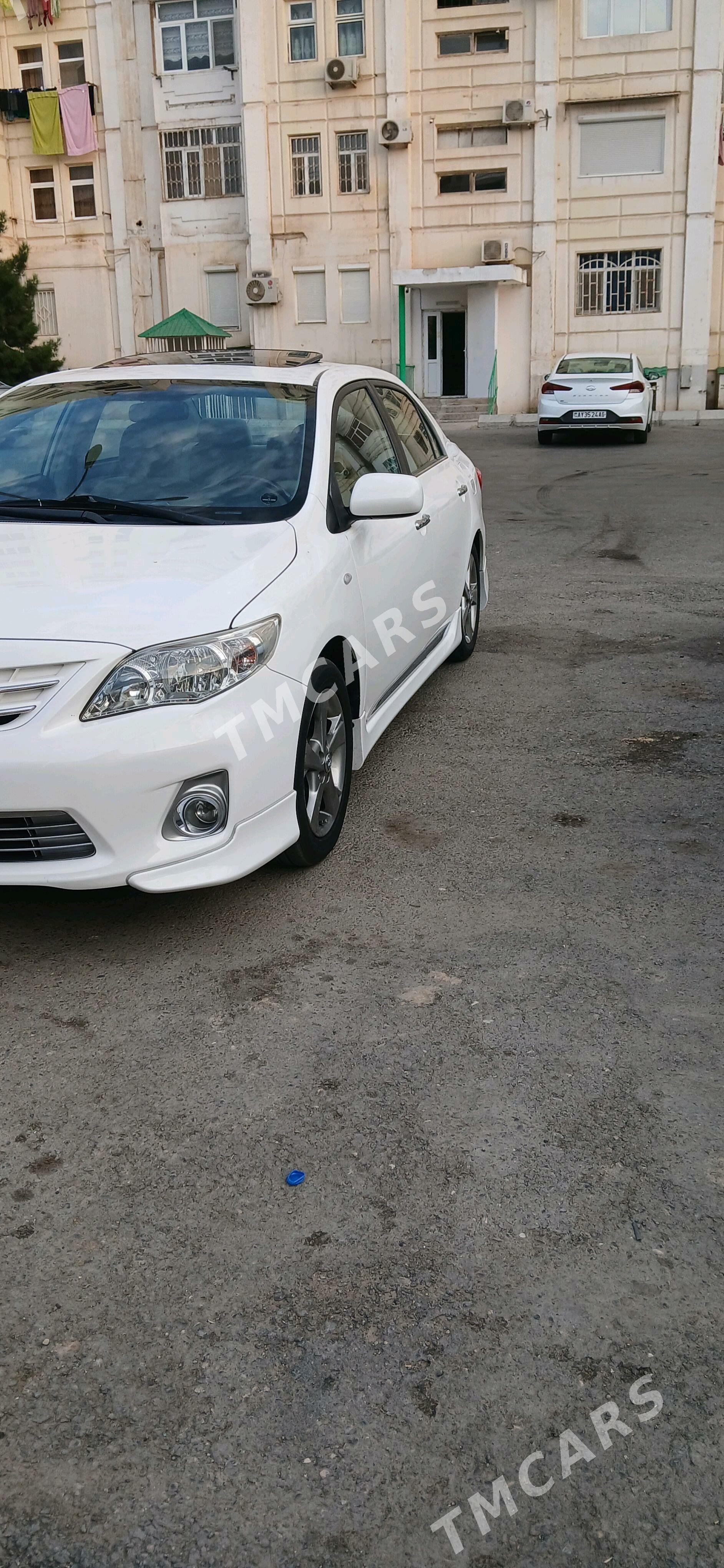 Toyota Corolla 2013 - 175 000 TMT - Ашхабад - img 2