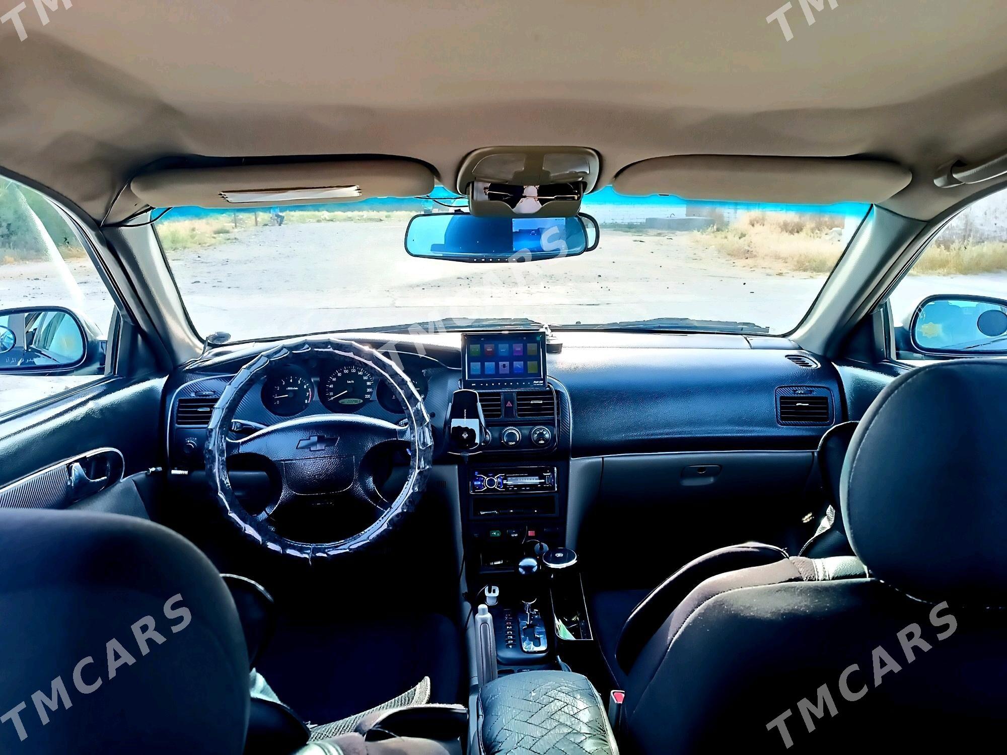 Chevrolet Epica 2004 - 60 000 TMT - Дянев - img 3