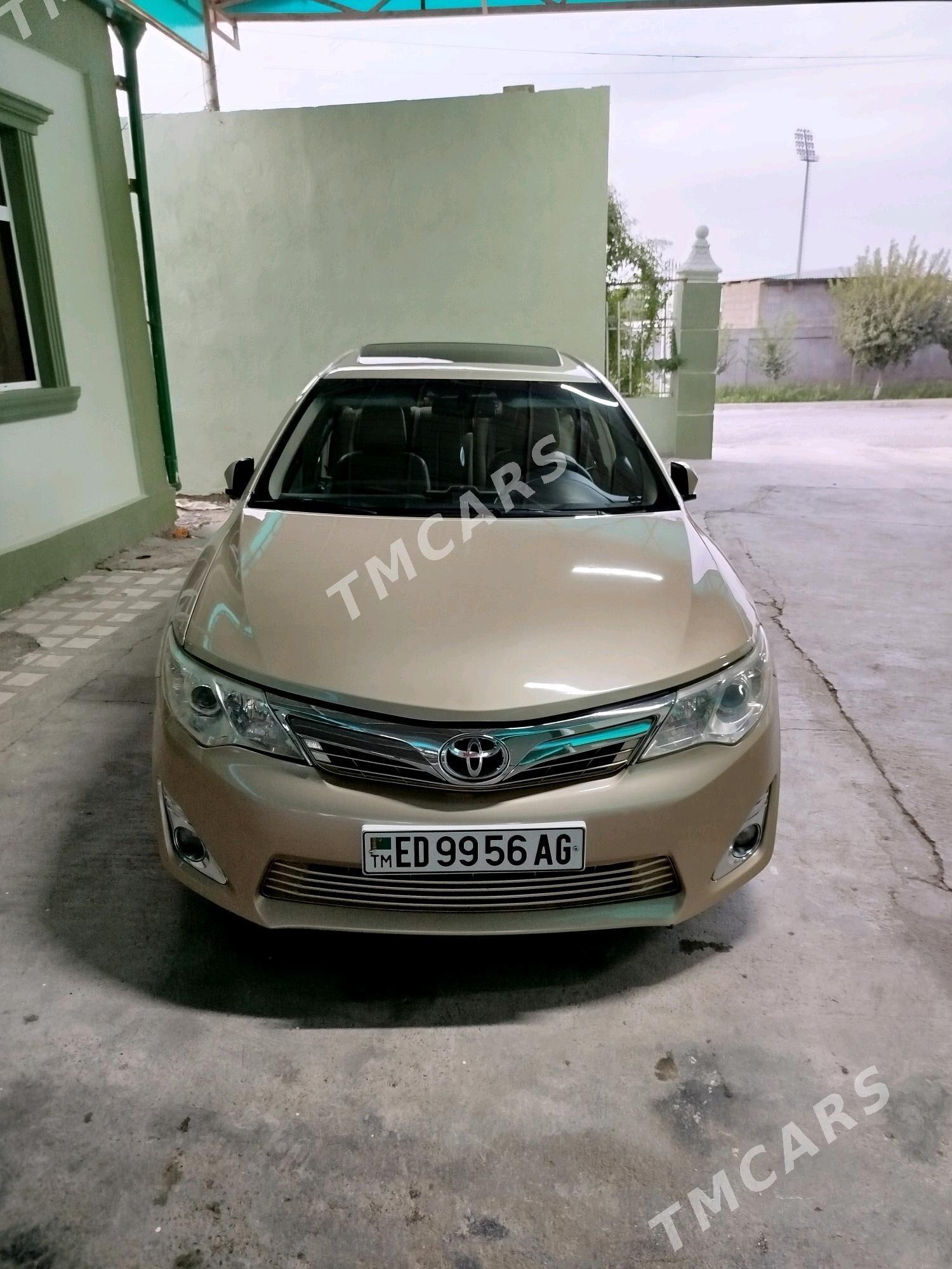 Toyota Camry 2012 - 215 000 TMT - Ашхабад - img 2