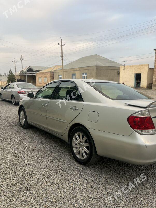 Toyota Camry 2003 - 155 000 TMT - Bäherden - img 4