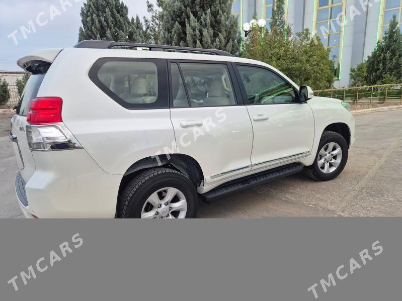 Toyota Land Cruiser Prado 2010 - 700 000 TMT - Gyzylarbat - img 6