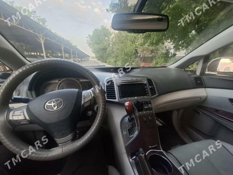 Toyota Venza 2010 - 225 000 TMT - Мир 3 - img 2