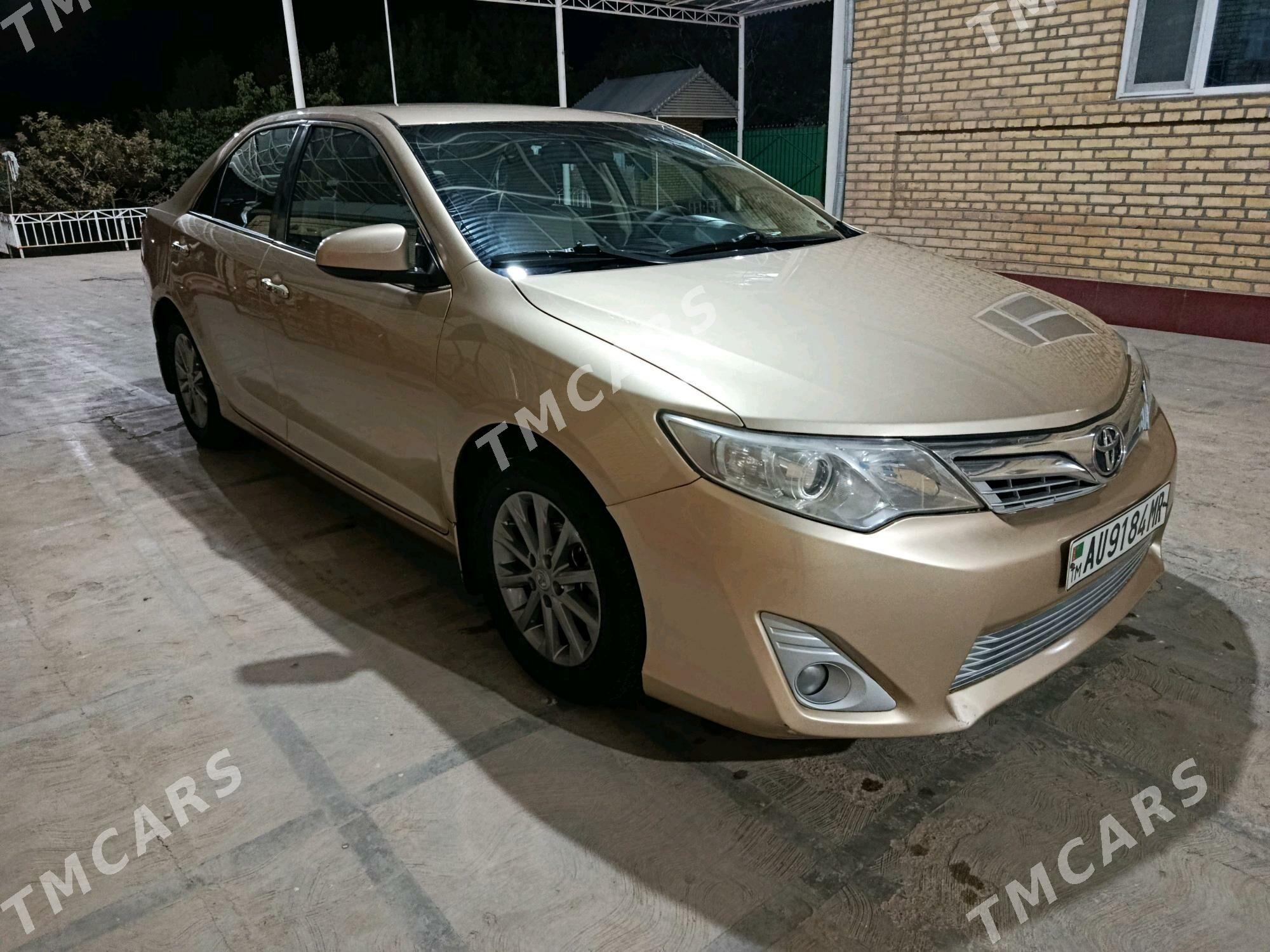 Toyota Camry 2011 - 210 000 TMT - Векильбазар - img 1