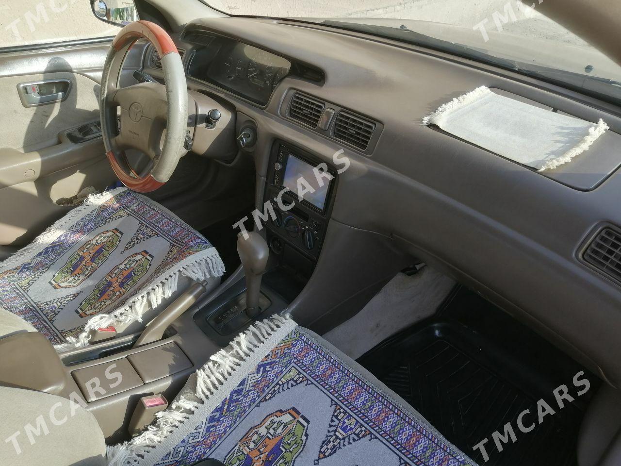 Toyota Camry 1999 - 115 000 TMT - Köneürgenç - img 6