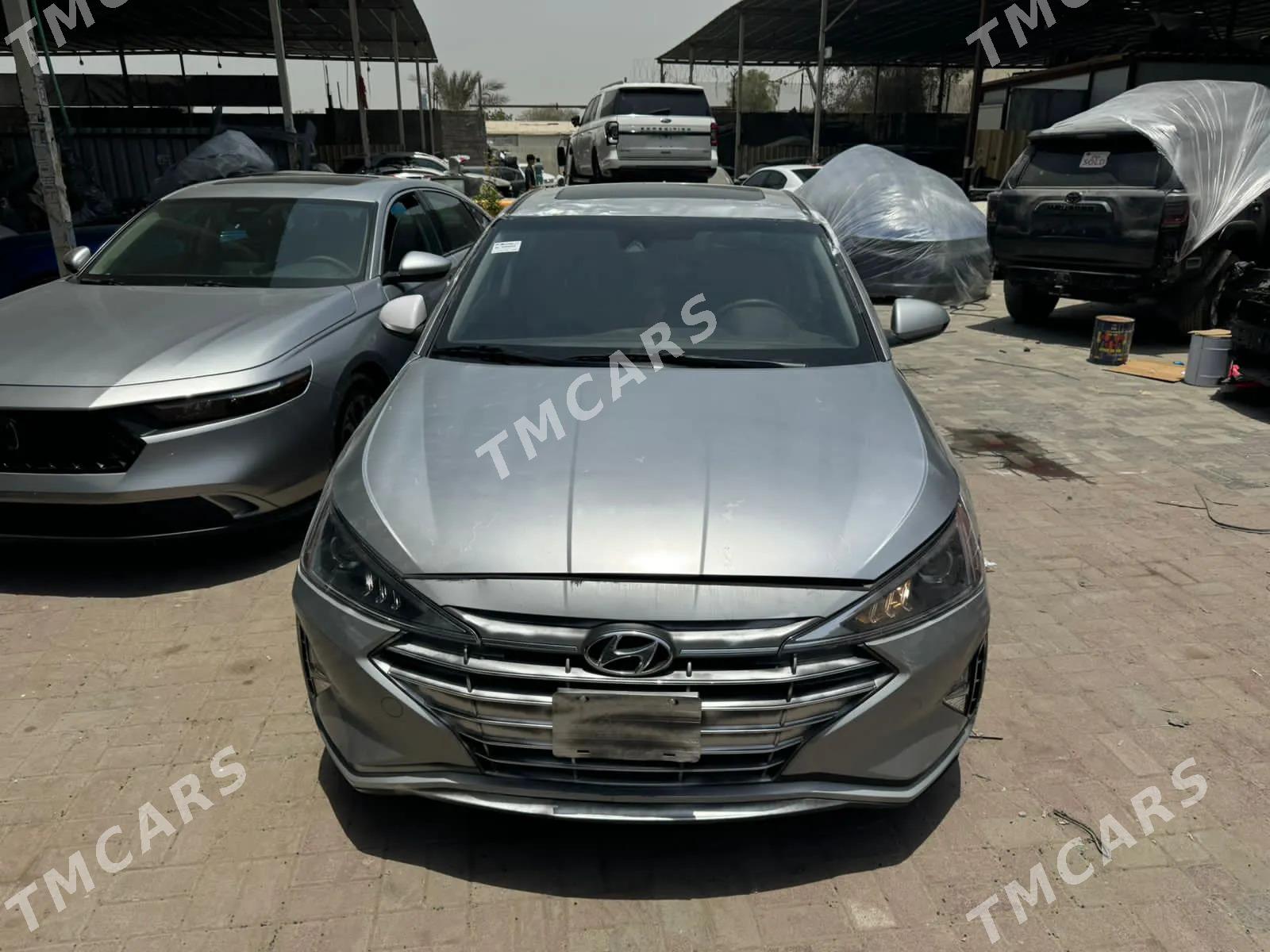 Hyundai Elantra 2020 - 130 000 TMT - Мары - img 2